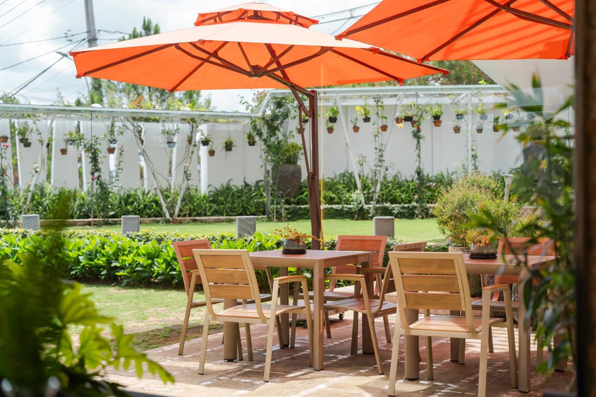 California Hotel Da Lat Exterior photo
